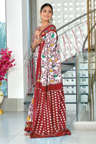 Maroon ikkat print mulmul cotton saree with blouse.