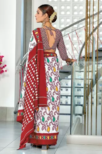 Maroon ikkat print mulmul cotton saree with blouse.