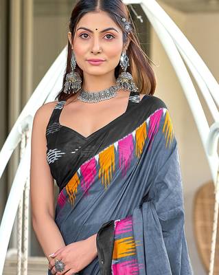 Dark grey printed mulmul cotton saree with blouse. 2