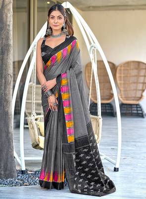 Grey printed mulmul cotton saree with blouse. 1
