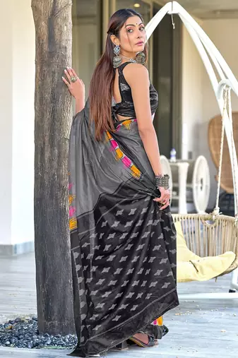 Grey printed mulmul cotton saree with blouse.