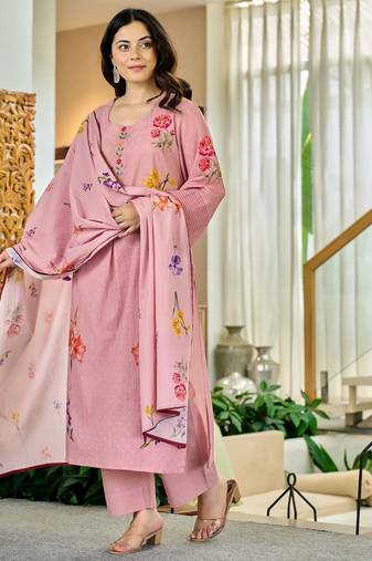 Dusty pink floral printed chanderi kurta pant set with matching dupatta