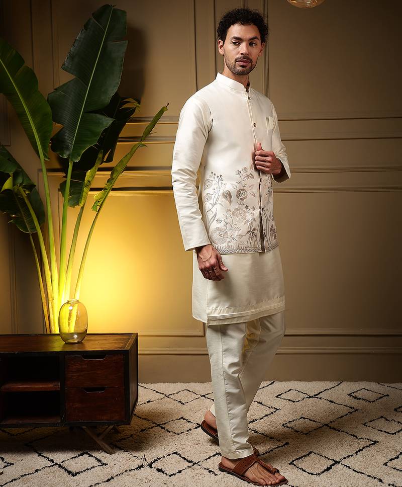 Men's peach slub silk sequins embroidered kurta set with nehru jacket