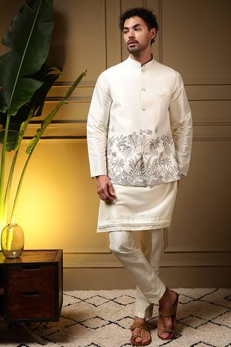Men's grey slub silk sequins embroidered kurta set with nehru jacket