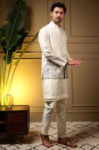 Men's grey slub silk sequins embroidered kurta set with nehru jacket