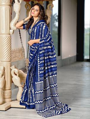 Blue zigzag, striped print mulmul cotton saree with blouse. 3