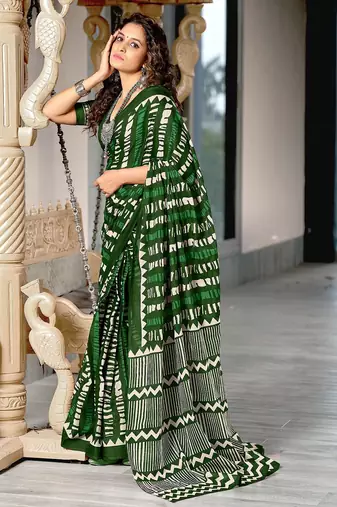 Green zigzag, striped print mulmul cotton saree with blouse.