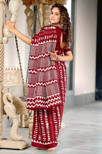 Maroon zigzag, striped print mulmul cotton saree with blouse.