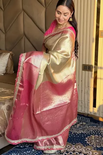 Beige silk blend banarasi saree with unstitched blouse piece