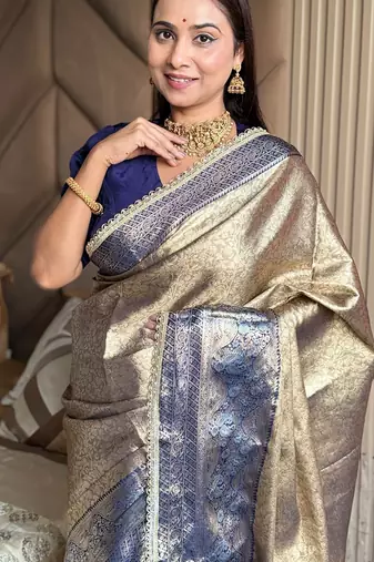 Violet silk blend banarasi saree with unstitched blouse piece