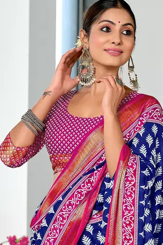 Blue floral print pure cotton mulmul saree with blouse.