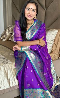 Purple silk blend paithani saree with unstitched blouse piece 4