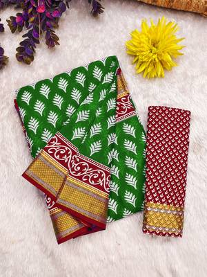 Green floral print pure cotton mulmul saree with blouse. 5