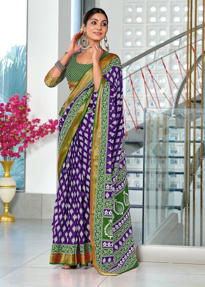 Purple floral print pure cotton mulmul saree with blouse.