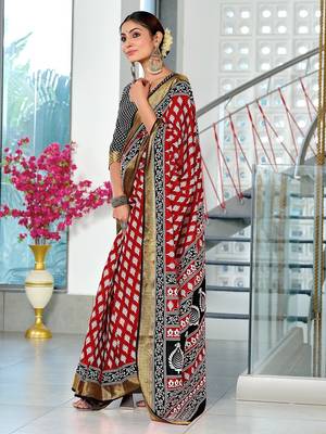 Red floral print pure cotton mulmul saree with blouse. 3