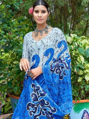Blue printed mulmul cotton saree with blouse. 2