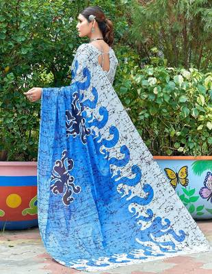 Blue printed mulmul cotton saree with blouse. 4
