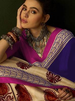 Blue floral, paisely print soft pure cotton saree with blouse. 2