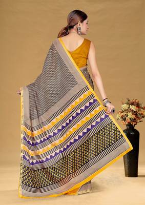 Beige floral print muslin cotton saree with blouse. 4