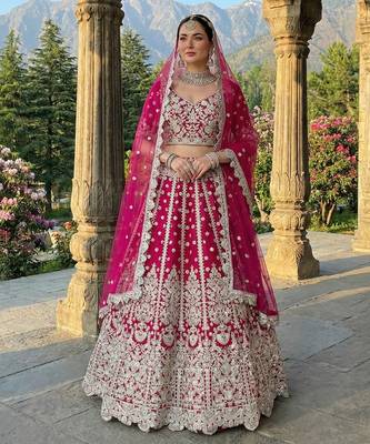 DESIGNER RANI PINK NET FABRIC WEDDING BRIDAL LEHENGA CHOLI SEMI STITCHED 1