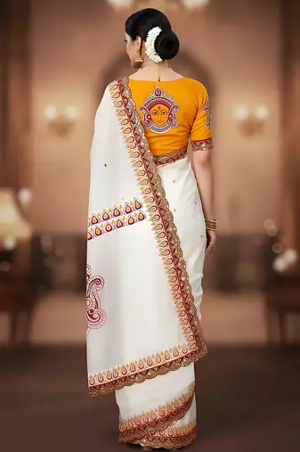 White kalamkari print mulmul cotton saree with blouse.