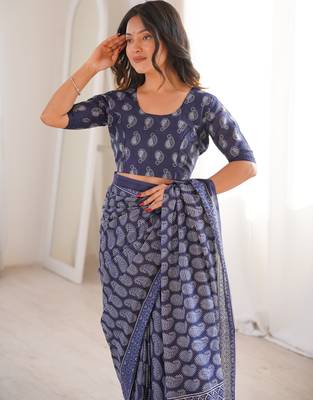 Navy blue blocked printed, paisley soft pure cotton saree with blouse. 3