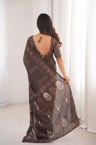 Brown blocked printed, floral print soft pure cotton saree with blouse.