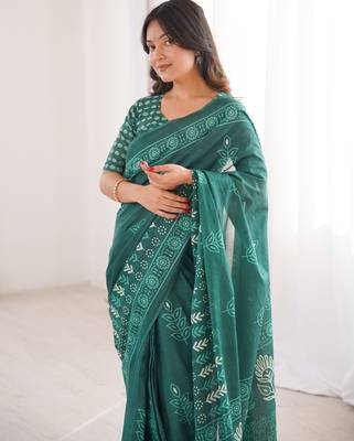 Green blocked printed, floral print soft pure cotton saree with blouse. 2