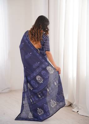 Navy blue blocked printed, floral print soft pure cotton saree with blouse. 4