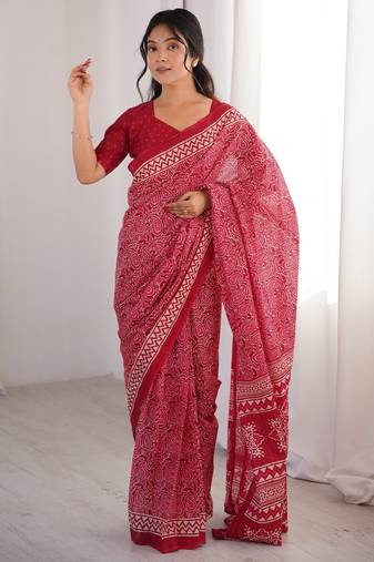 Pink blocked printed, paisley soft pure cotton saree with blouse.