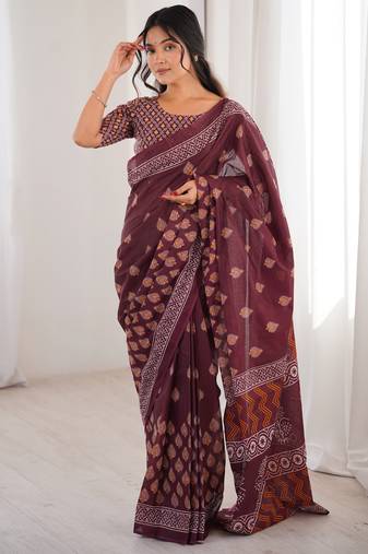 Maroon blocked printed, floral print soft pure cotton saree with blouse.