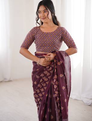 Maroon blocked printed, floral print soft pure cotton saree with blouse. 5