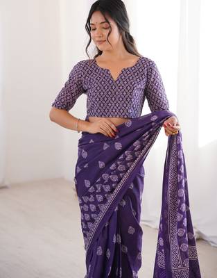 Purple blocked printed, floral print soft pure cotton saree with blouse. 5
