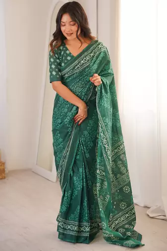 Green blocked printed, floral print soft pure cotton saree with blouse.