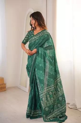 Green blocked printed, floral print soft pure cotton saree with blouse.