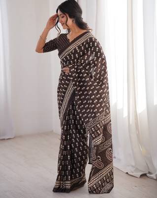 Brown blocked printed, floral print, paisley soft pure cotton saree with blouse. 3