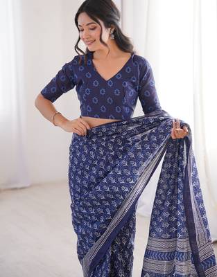 Navy blue blocked printed, floral print soft pure cotton saree with blouse. 5