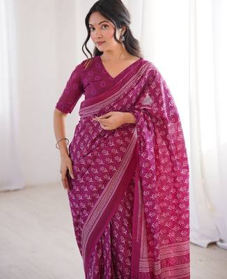 Pink blocked printed, floral print soft pure cotton saree with blouse. 2