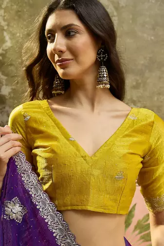 Purple silk blend chiffon embellished saree with unstitched blouse piece