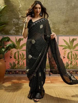 Black georgette bandhni saree with unstitched blouse piece 3