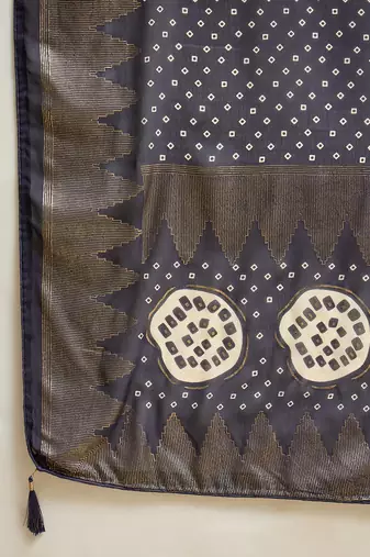 Navy blue georgette bandhni saree with unstitched blouse piece