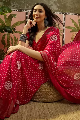 Rani georgette bandhni saree with unstitched blouse piece