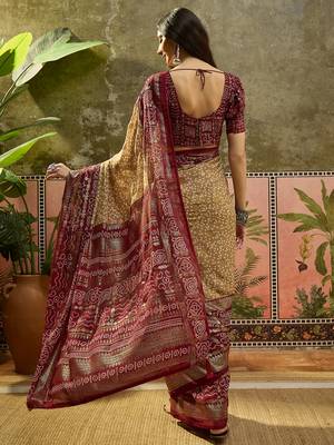 Beige georgette bandhni saree with unstitched blouse piece 3