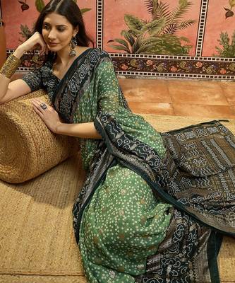 Green georgette bandhni saree with unstitched blouse piece 2