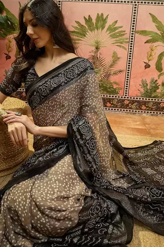Grey georgette bandhni saree with unstitched blouse piece