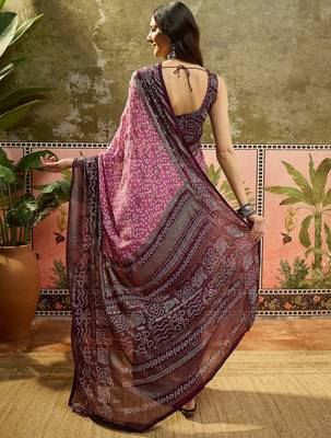 Onion georgette bandhni saree with unstitched blouse piece 3