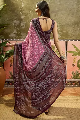 Onion georgette bandhni saree with unstitched blouse piece