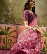 Pink georgette bandhni saree with unstitched blouse piece
