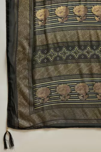 Black georgette bandhni saree with unstitched blouse piece