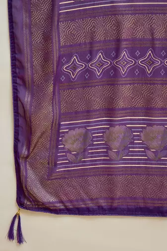 Purple georgette bandhni saree with unstitched blouse piece